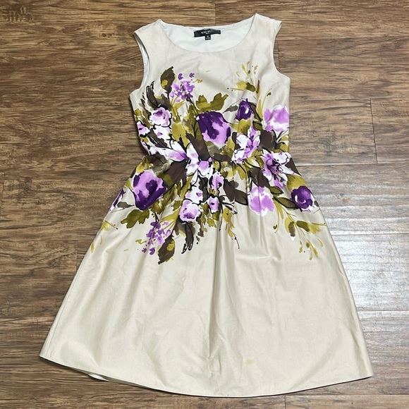 Nine West Dresses & Skirts - Nine West Women's Cream and Purple Floral Dress Sleeveless Size 8